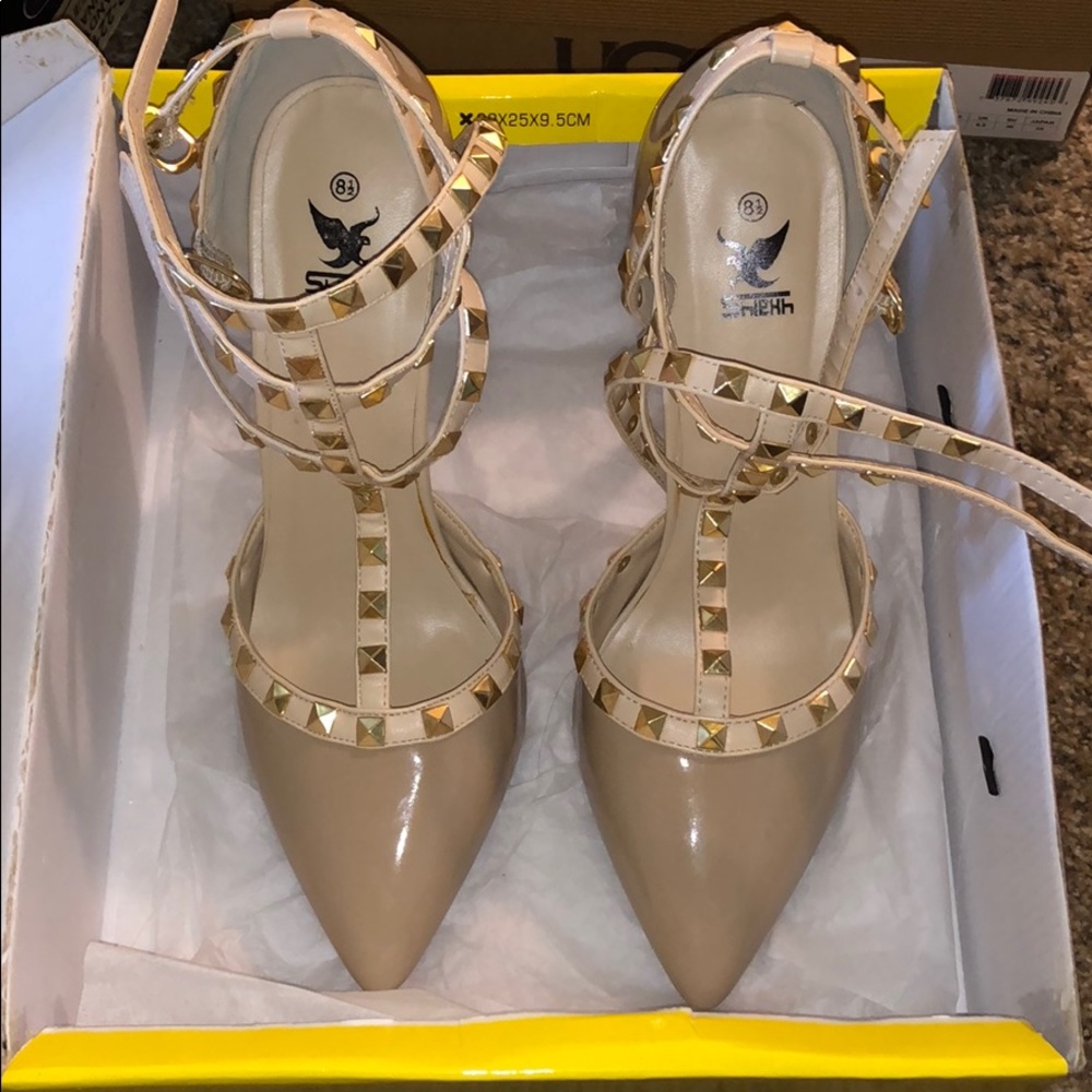 Natural heels